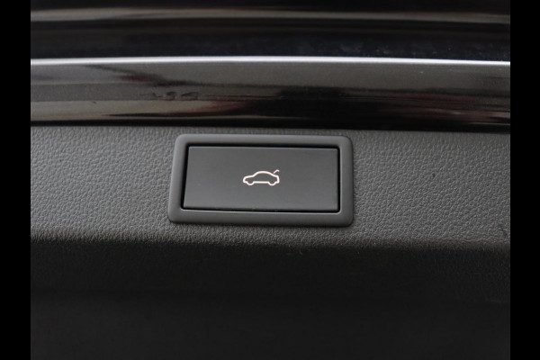 Škoda Octavia 1.4 TSI PHEV iV Business Edition | Stoelverwarming | Camera | Sfeerverlichting | Carplay | Navigatie | Digital Cockpit | Full LED | Chrome Pakket | Climate control | Cruise control | PHEV | Plug In