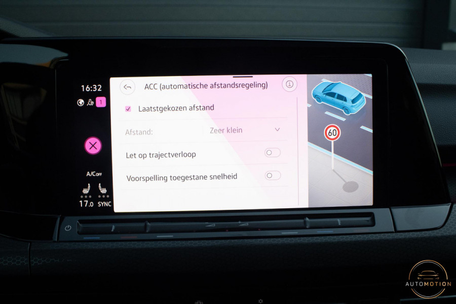 Volkswagen Golf 1.4 eHybrid GTE PANO IQ LIGHTS CAMERA ACC