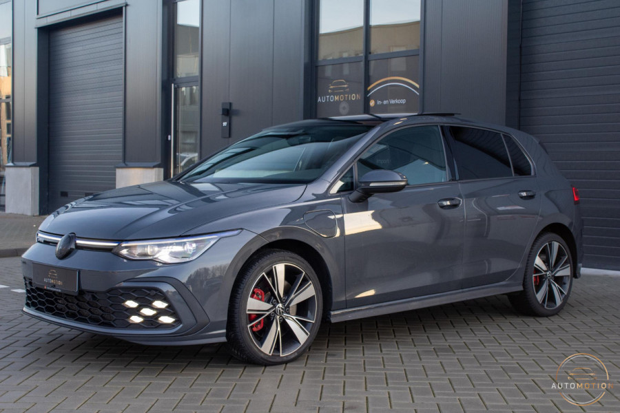Volkswagen Golf 1.4 eHybrid GTE PANO IQ LIGHTS CAMERA ACC