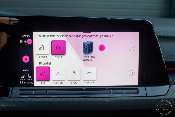 Volkswagen Golf 1.4 eHybrid GTE PANO IQ LIGHTS CAMERA ACC