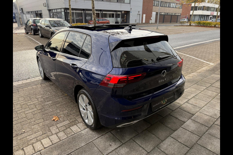 Volkswagen Golf 1.5 eTSI Style LED/LMV17/PDC/NAVI/VIRTU/PANO