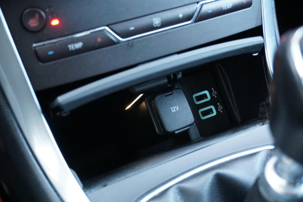 Ford Galaxy 1.5 Titanium 7-zitter + Advanced Technology Pack / Trekhaak