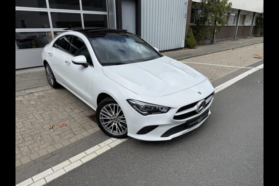 Mercedes-Benz CLA-Klasse 250e AMG CAM/LMV-18/LEER/NAVI/PANO