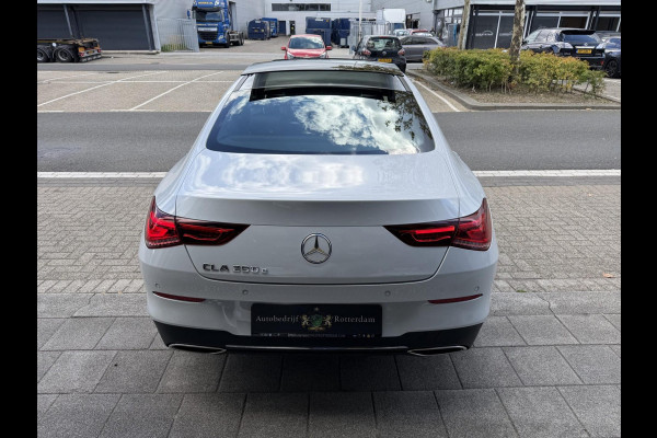 Mercedes-Benz CLA-Klasse 250e AMG CAM/LMV-18/LEER/NAVI/PANO