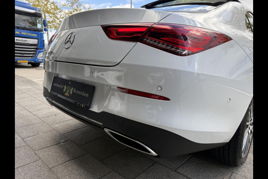 Mercedes-Benz CLA-Klasse 250e AMG CAM/LMV-18/LEER/NAVI/PANO