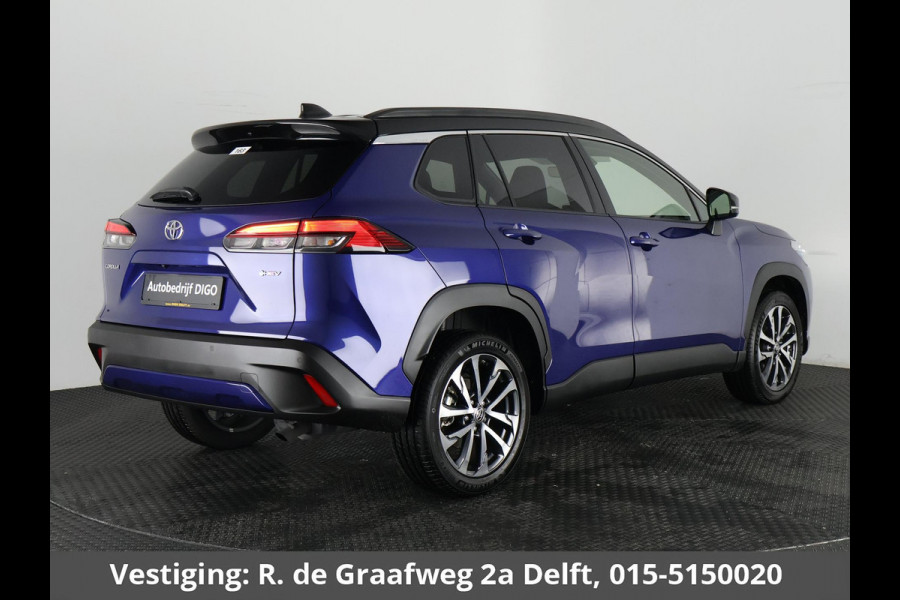 Toyota Corolla Cross Hybrid 140 Style Bi-Tone | Stuur-/ & Stoelverwarming | Parkeersensoren | Dodehoek detectie | Elektrische kofferbak
