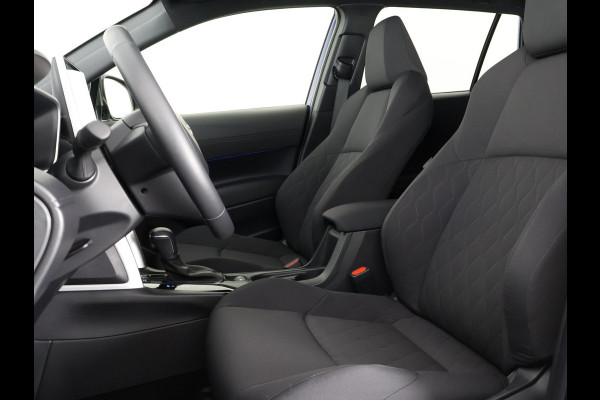 Toyota Corolla Cross Hybrid 140 Style Bi-Tone | Stuur-/ & Stoelverwarming | Parkeersensoren | Dodehoek detectie | Elektrische kofferbak