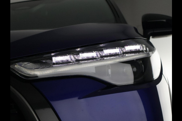 Toyota Corolla Cross Hybrid 140 Style Bi-Tone | Stuur-/ & Stoelverwarming | Parkeersensoren | Dodehoek detectie | Elektrische kofferbak