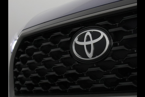 Toyota Corolla Cross Hybrid 140 Style Bi-Tone | Stuur-/ & Stoelverwarming | Parkeersensoren | Dodehoek detectie | Elektrische kofferbak