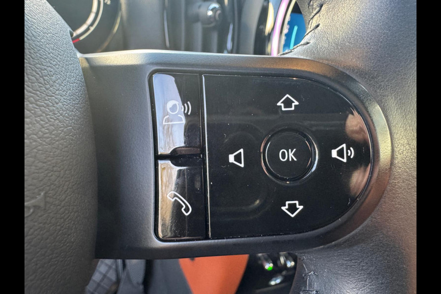 MINI Countryman 2.0 Cooper SE ALL4 HARMAN/KARDON PANORAMADAK HEAD-UP ELECTR STOEL en MEMO, Vol Opties  Neem contact op en we maken een afspraak!