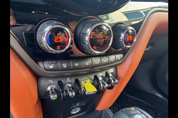 MINI Countryman 2.0 Cooper SE ALL4 HARMAN/KARDON PANORAMADAK HEAD-UP ELECTR STOEL en MEMO, Vol Opties  Neem contact op en we maken een afspraak!