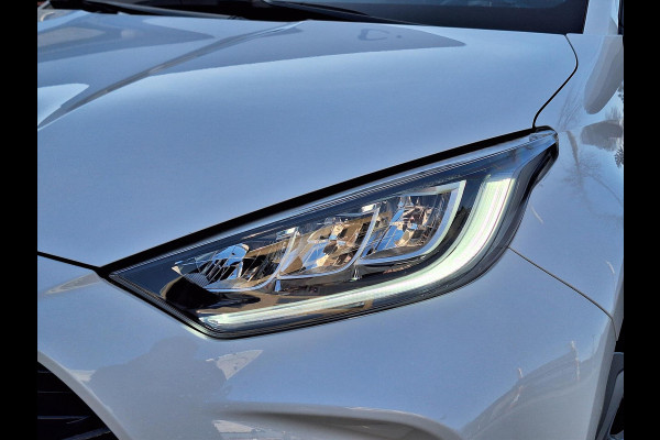 Toyota Yaris 1.5 Hybrid Dynamic Plus | Stoelverwarming, Keyless, Startknop, Apple CarPlay/Android Auto, Parkeercamera