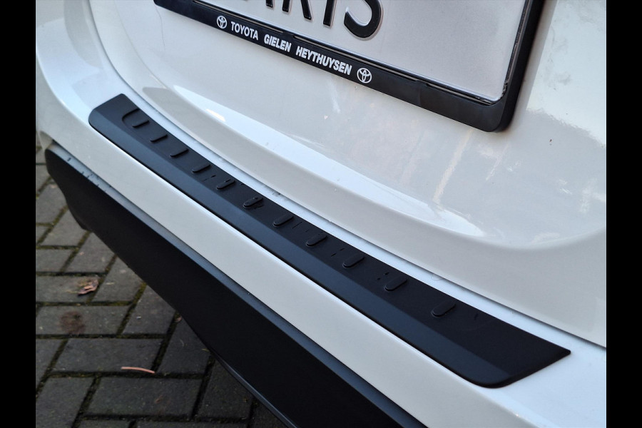 Toyota Yaris 1.5 Hybrid Dynamic Plus | Stoelverwarming, Keyless, Startknop, Apple CarPlay/Android Auto, Parkeercamera