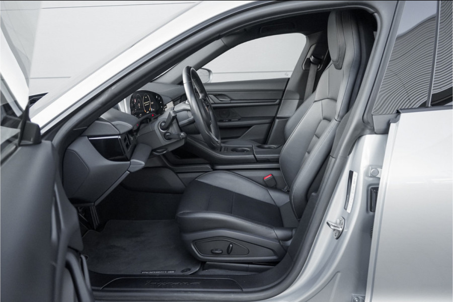 Porsche Taycan Cross Turismo 4 93 kWh Pano Luchtvering PASM Bose