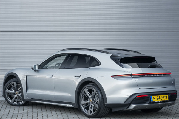 Porsche Taycan Cross Turismo 4 93 kWh Pano Luchtvering PASM Bose