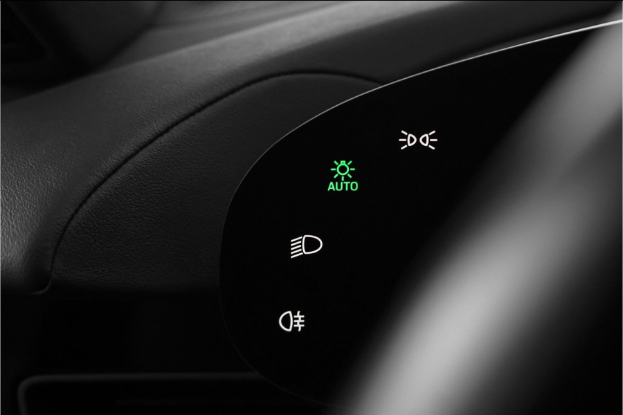 Porsche Taycan Cross Turismo 4 93 kWh Pano Luchtvering PASM Bose