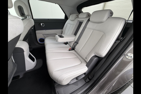 Hyundai IONIQ 5 58 kWh SOH 100% Leer 19"lm Camera Connect+ Warmtepomp Elektr.Stoelen+Stuur-Verwarmd Adaptive-Cruise- Head-up display Bose-HiFi N LED-v/a Blindspot Dodehoekass Grootlicht-assistent Subwoofer Ecall 800V Systeem V2L ondersteuning (3,6kw)