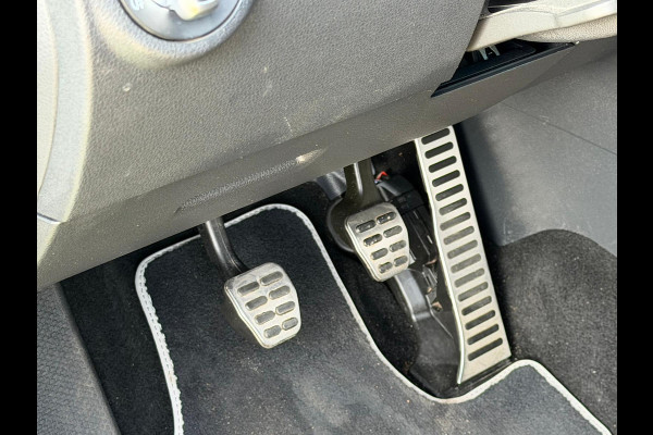 Volkswagen Caddy 1.4 TSI Highline / TREKHAAK / LED / NAVI / STOELVERW. ACC