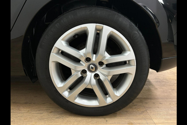Renault Clio Estate Occasion 0.9 TCe Limited | Zwart | Tweedehands Renault Clio | Cruisecontrol | Airco | Carplay audio