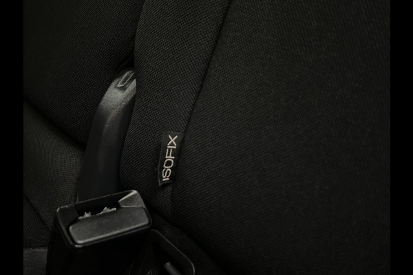 Renault Clio Estate Occasion 0.9 TCe Limited | Zwart | Tweedehands Renault Clio | Cruisecontrol | Airco | Carplay audio