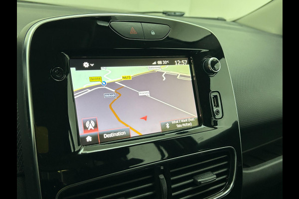 Renault Clio Estate Occasion 0.9 TCe Limited | Zwart | Tweedehands Renault Clio | Cruisecontrol | Airco | Carplay audio