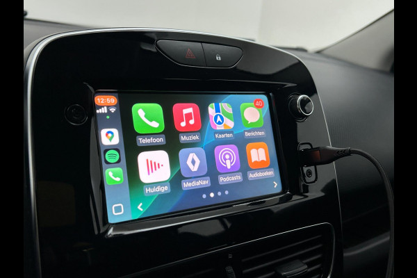Renault Clio Estate Occasion 0.9 TCe Limited | Zwart | Tweedehands Renault Clio | Cruisecontrol | Airco | Carplay audio