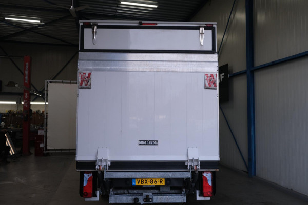 MAN TGE 50 2.0 Extra Lang DL - Electrische laadklep, Zijdeur, TREKHAAK, Camera.