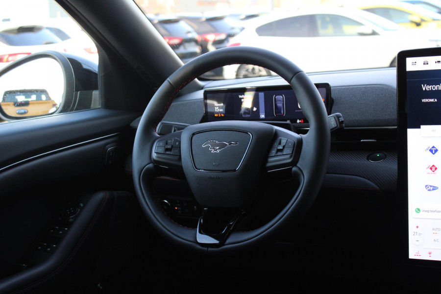 Ford Mustang Mach-E Extended Premium AWD 98 kWh | Panoramadak | Technology Pack + | 1.500kg Trekgewicht