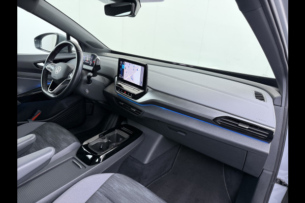 Volkswagen ID.4 SOH 92% Trekhaak Adap.Cruise Navi Ecc Apple Carplay Android Auto Stoel+Stuurverwarming Pdc Ecc DAB Smart Climate Comfort Pakket Rijstrooksensor Led Verwarmde Voorruit 1e Eigenaar Origineel Nederlandse Auto 55kWh pure € 42.000 nieuw!