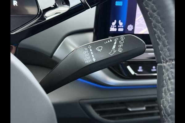Volkswagen ID.4 SOH 92% Trekhaak Adap.Cruise Navi Ecc Apple Carplay Android Auto Stoel+Stuurverwarming Pdc Ecc DAB Smart Climate Comfort Pakket Rijstrooksensor Led Verwarmde Voorruit 1e Eigenaar Origineel Nederlandse Auto 55kWh pure € 42.000 nieuw!