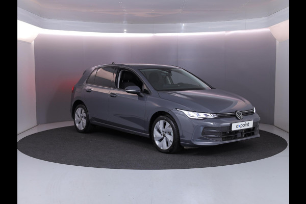 Volkswagen Golf 1.5 eHybrid Life Edition 204 pk Automaat (DSG) | Verlengde garantie | Navigatie via App | Parkeersensoren (Park assist) | Achteruitrijcamera | Adaptieve cruise control |