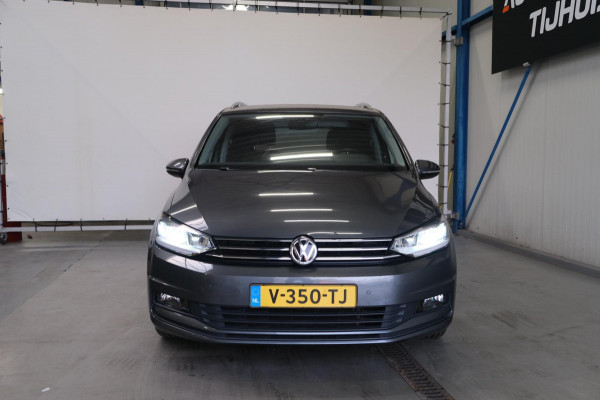 Volkswagen Touran 1.6 TDI - Grijskenteken, Airco, Cruise, Navi, PDC, Camera, Trekhaak.