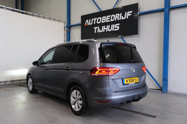 Volkswagen Touran 1.6 TDI - Grijskenteken, Airco, Cruise, Navi, PDC, Camera, Trekhaak.