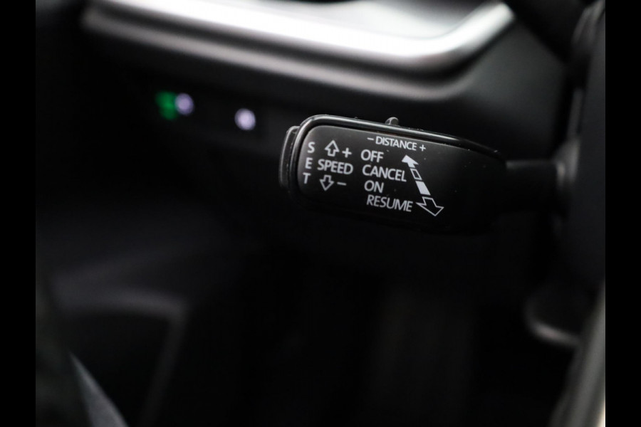 Škoda Elroq 60 Business Edition - Tour | 20 inch | Stoelverwarming | Adaptive Cruise Control | Blind Spot |