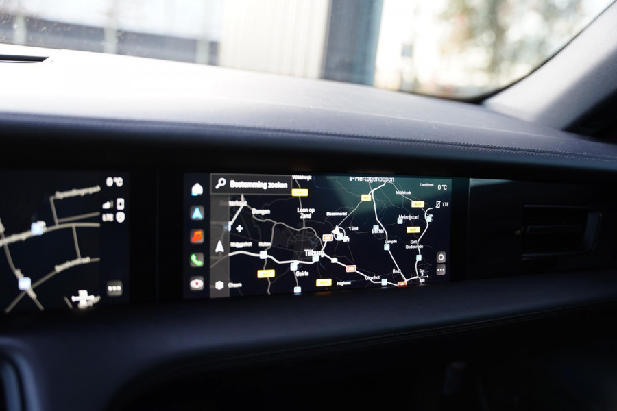 Porsche Taycan 4S Performance 84 kWh / Panoramadak / Sport Chrono Pakket