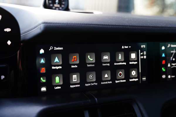 Porsche Taycan 4S Performance 84 kWh / Panoramadak / Sport Chrono Pakket