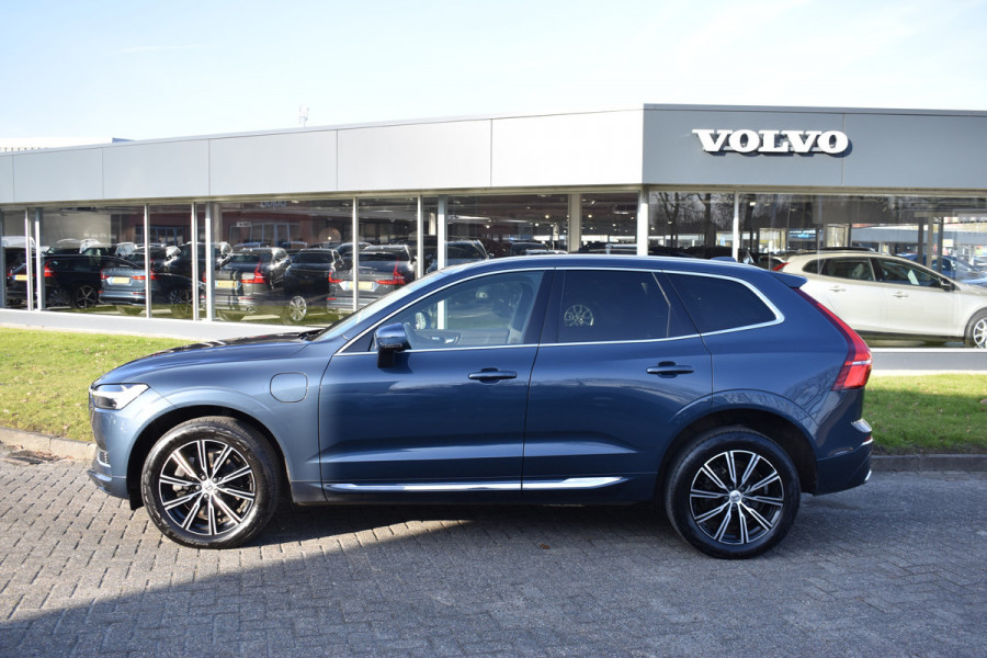 Volvo XC60 T6 AWD 340PK Plug-in Hybrid Business Pro | Trekhaak | Luchtvering | Camera |  Panodak | 19" LMV | Stoelverwarming