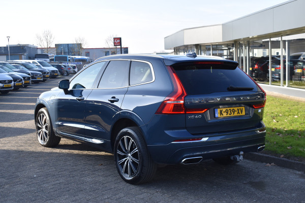 Volvo XC60 T6 AWD 340PK Plug-in Hybrid Business Pro | Trekhaak | Luchtvering | Camera |  Panodak | 19" LMV | Stoelverwarming
