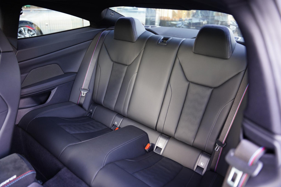 BMW M4 Competition / Individual / Sportuitlaat