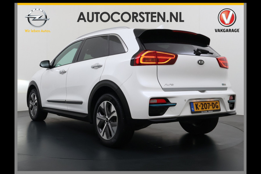 Kia e-Niro 204pk ExecutiveLine 64kWh 3fase SOH 100% Warmtepomp Leer+Elektr.+Verwarmd+Gekoeld+Memory Adaptive-Cruise Navi Ecc Camera Apple C Stuurverwarming Lmv Privacy Glas DAB Vess Lane Assist Blind Spot 11kw thuisladen Origineel Nederlandse Auto Dealer Onderh. Zeer compleet €48.000 nieuw !