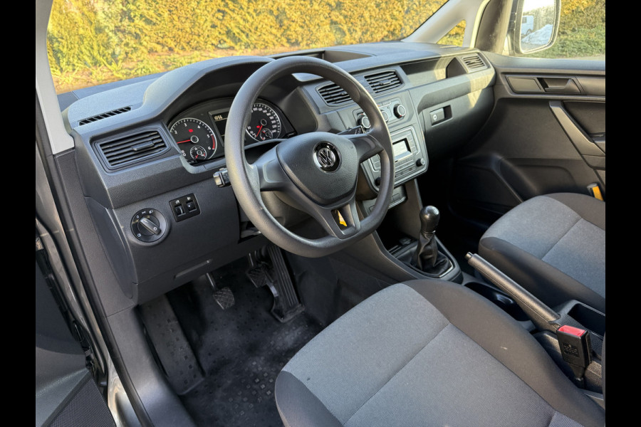 Volkswagen Caddy 2.0 TDI / L1H1 / 1e EIG. / AIRCO / CRUISE / TREKHAAK / 57.272 km! / ZEER NETJES!