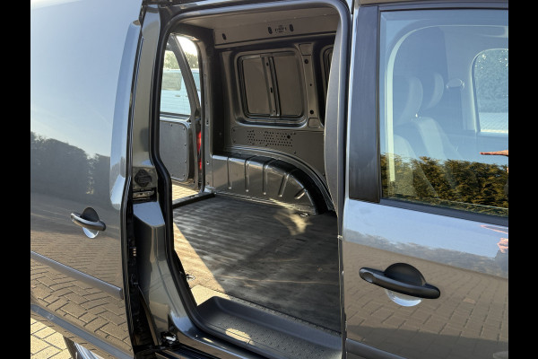 Volkswagen Caddy 2.0 TDI / L1H1 / 1e EIG. / AIRCO / CRUISE / TREKHAAK / 57.272 km! / ZEER NETJES!