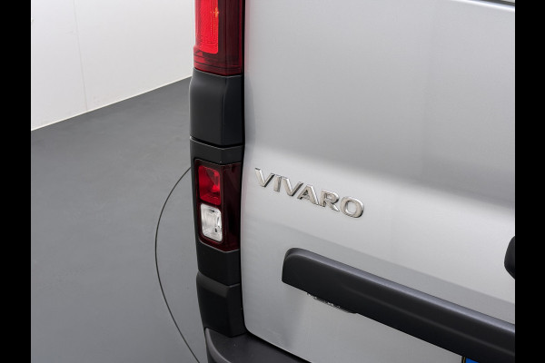 Opel Vivaro 1.6CDTI 126PK L1H1 Trekhaak Navi Camera Cruise Control DAB Euro 6 Edition Betonplex vloer Wandbetimmering Schuifdeur 1e Eigenaar Zeer nette-Origineel Nederlandse Bus 2.000kg Trekvermogen