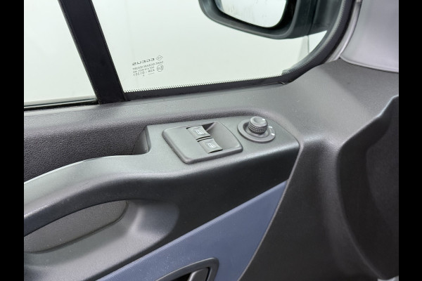 Opel Vivaro 1.6CDTI 126PK L1H1 Trekhaak Navi Camera Cruise Control DAB Euro 6 Edition Betonplex vloer Wandbetimmering Schuifdeur 1e Eigenaar Zeer nette-Origineel Nederlandse Bus 2.000kg Trekvermogen