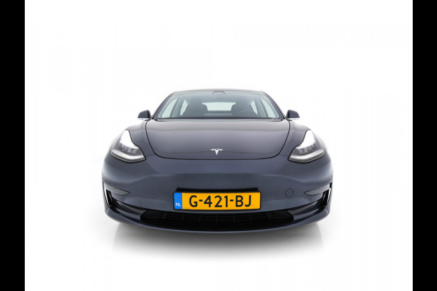 Tesla Model 3 Standard RWD Plus 60 kWh [ 3-Fase ] {SOH-88%} (INCL-BTW) Aut. *PANO | AUTO-PILOT | LEATHER | KEYLESS | FULL-LED | MEMORY-PACK | SURROUND-VIEW | DAB | CARPLAY | DIGI-COCKPIT | LANE-ASSIST | COMFORT-SEATS | 18"ALU*