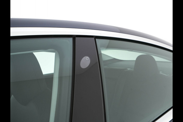 Tesla Model 3 Standard RWD Plus 60 kWh [ 3-Fase ] {SOH-88%} (INCL-BTW) Aut. *PANO | AUTO-PILOT | LEATHER | KEYLESS | FULL-LED | MEMORY-PACK | SURROUND-VIEW | DAB | CARPLAY | DIGI-COCKPIT | LANE-ASSIST | COMFORT-SEATS | 18"ALU*