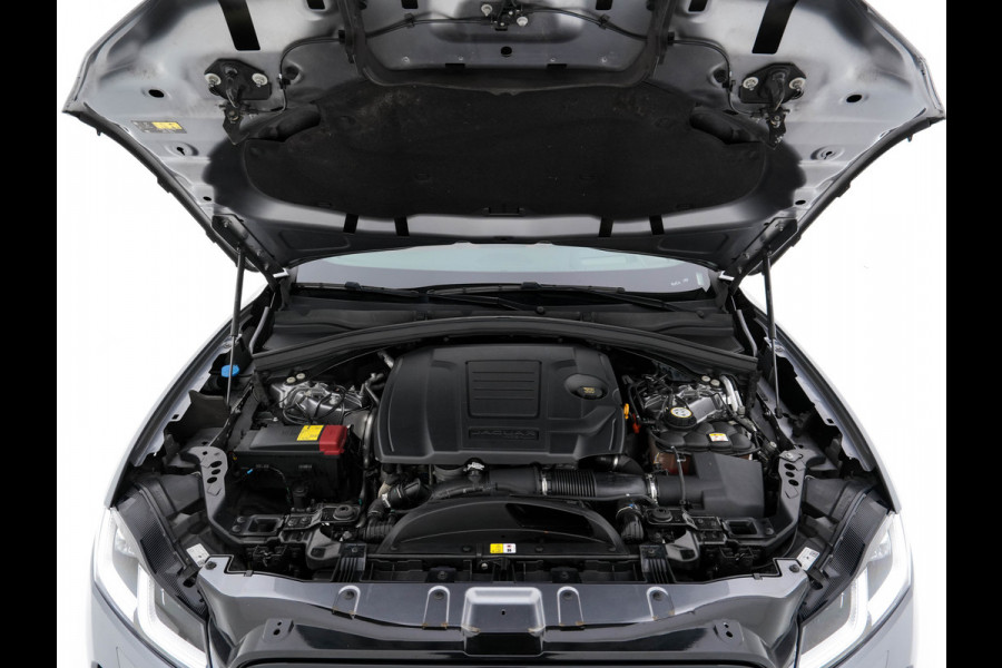 Jaguar F-Pace 2.0 P400e PHEV R-Dynamic HSE AWD ( Plug-in ) (INCL-BTW) Aut. *PANO | LEATHER | MERIDIAN-SOUND | FULL-LED | TOPVIEW | BLINDSPOT | KEYLESS | DAB+ | HEATED-COMFORTSEATS | NAVI-FULLMAP | DIGI-COCKPIT | HEAD-UP | PRIVACYGLASS | TOWBAR | 21"A