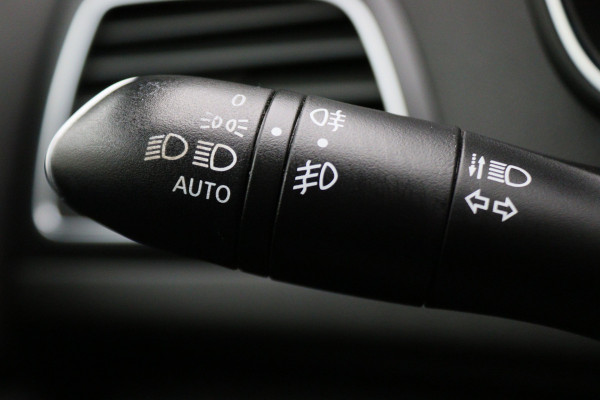 Renault Mégane 1.3 TCe Zen Climate, Cruise, Apple Carplay, Navigatie, Elektrische Pakket, PDC, 16''