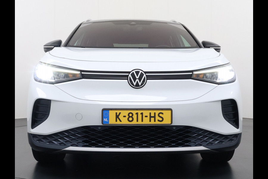 Volkswagen ID.4 204pk First 77kWh SOH 90% Leer/Alcantara Adap.Cruise Navi Ecc Camera Apple Carplay Android Pdc Lmv 20" Stoelverwarming Led Bordherkenning Voor-Klimatisering App-Connect  E-sound Front-Assist Origineel Nederlandse Auto Zeer Compleet 1e eigenaar