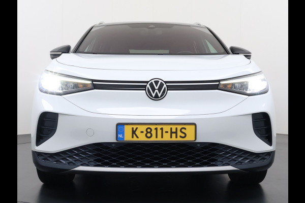 Volkswagen ID.4 204pk First 77kWh SOH 90% Leer/Alcantara Adap.Cruise Navi Ecc Camera Apple Carplay Android Pdc Lmv 20" Stoelverwarming Led Bordherkenning Voor-Klimatisering App-Connect  E-sound Front-Assist Origineel Nederlandse Auto Zeer Compleet 1e eigenaar